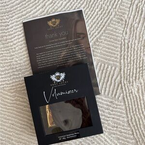 Fox Locks Luxury Hair Extensions.